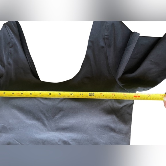 Athleta crop top Sz L - Picture 4 of 4